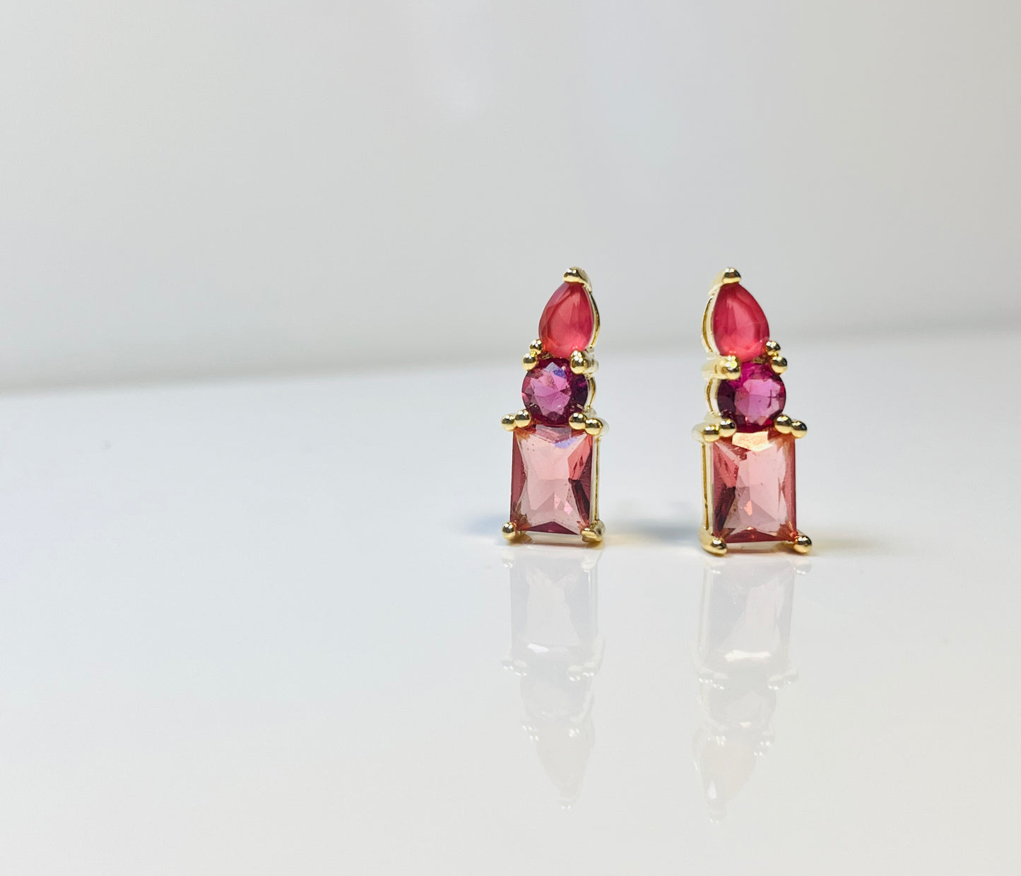 Selva Studs – Gold-Plated Green & Ruby Contrast Earrings