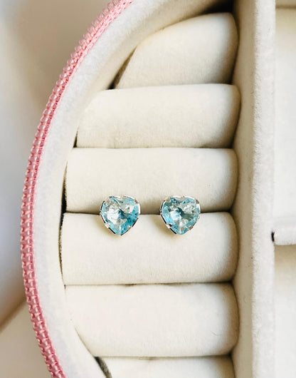 Indi Earrings – Silver-Plated Heart Studs