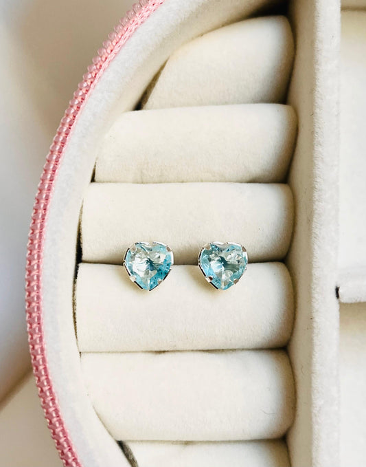 Indi Earrings – Silver-Plated Heart Studs