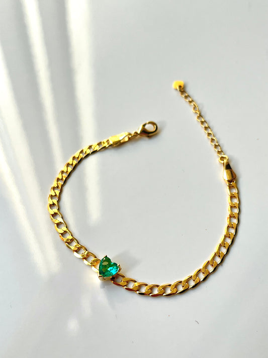 Emerie Bracelet – Gold-Plated Chain with Green Heart